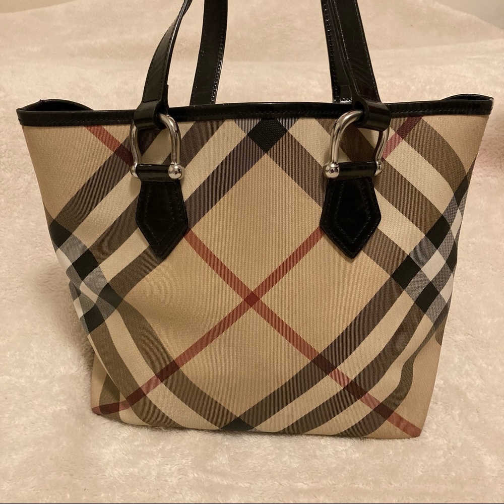 Burberry tote